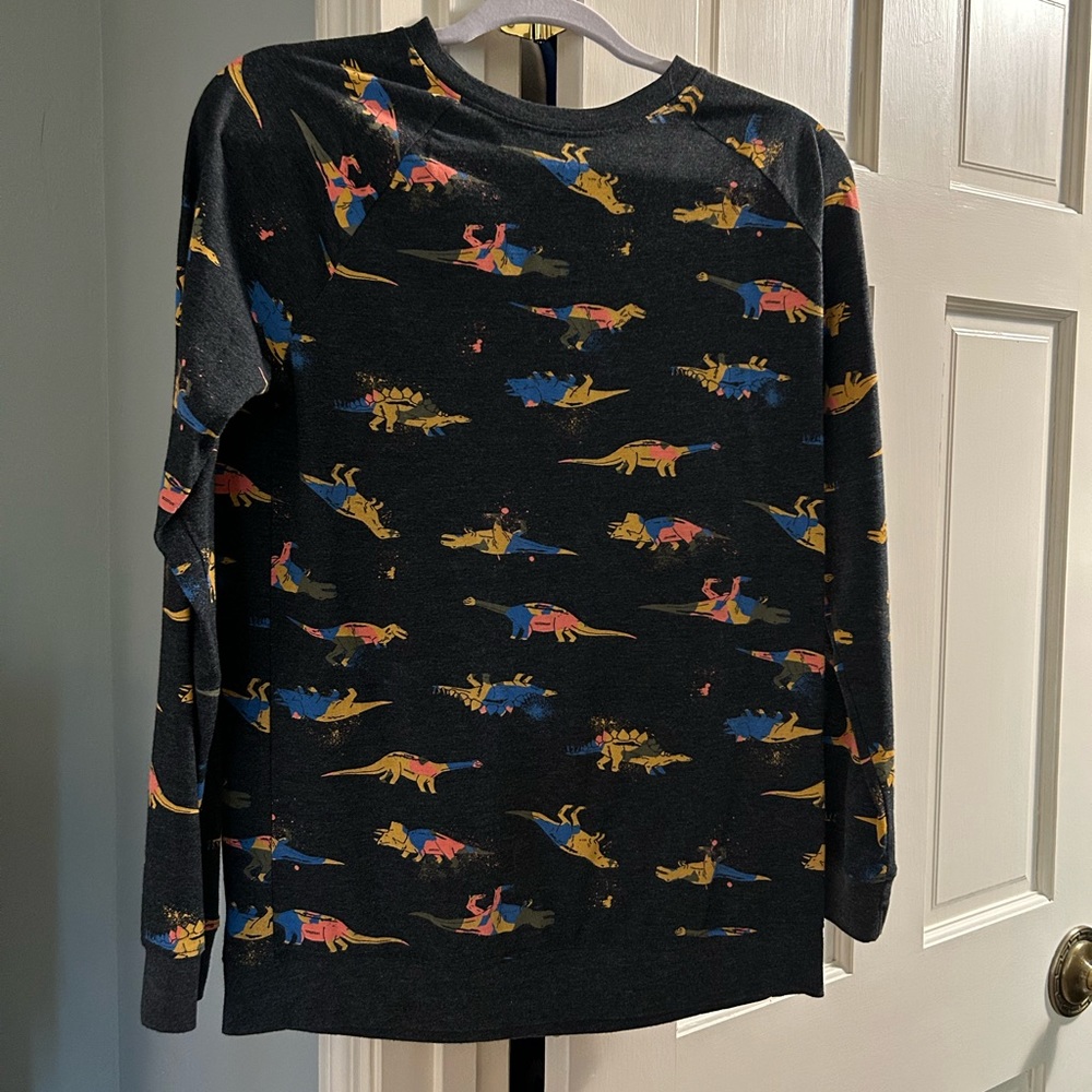 Kids XXL long sleeve tee